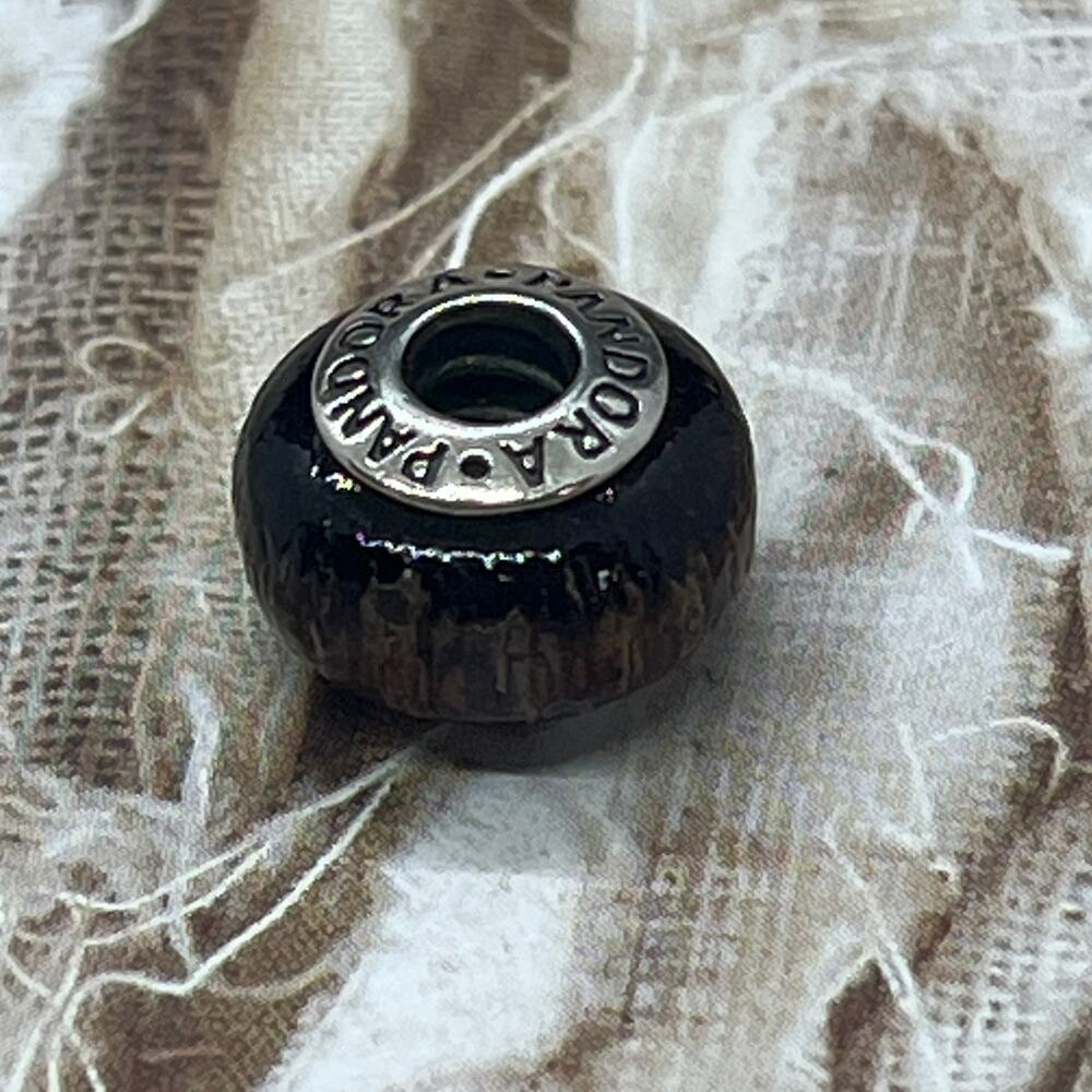 PANDORA Acapu Wood Murano Charm